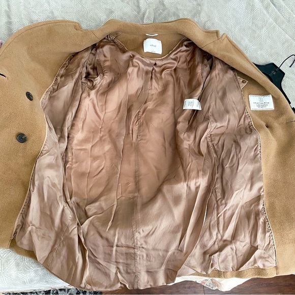 Aritzia Coat Lyon Double-Breasted Wool Italian Virgin Short 1 EUC - Picture 3 of 9